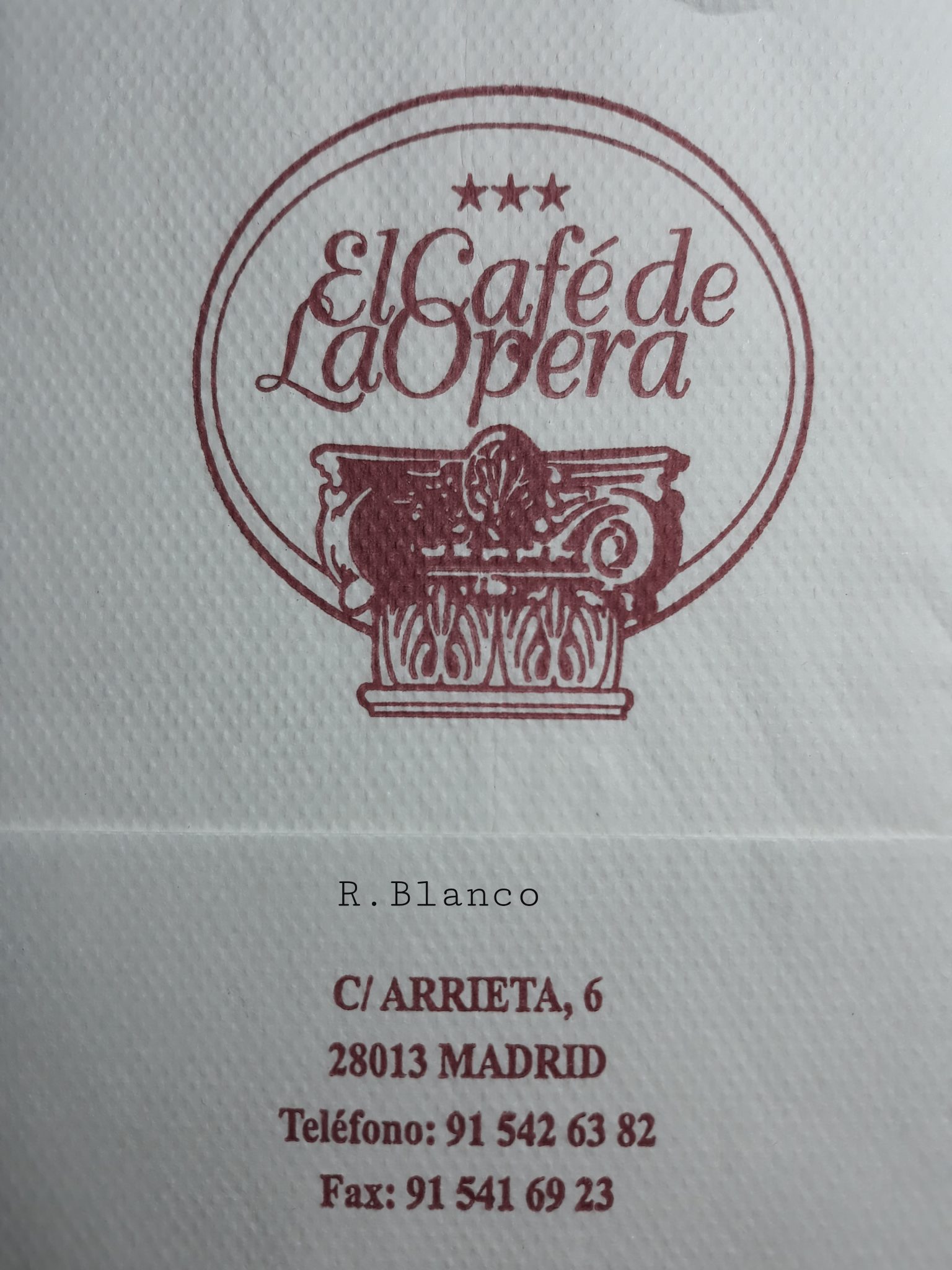 EL CAFE DE LA OPERA