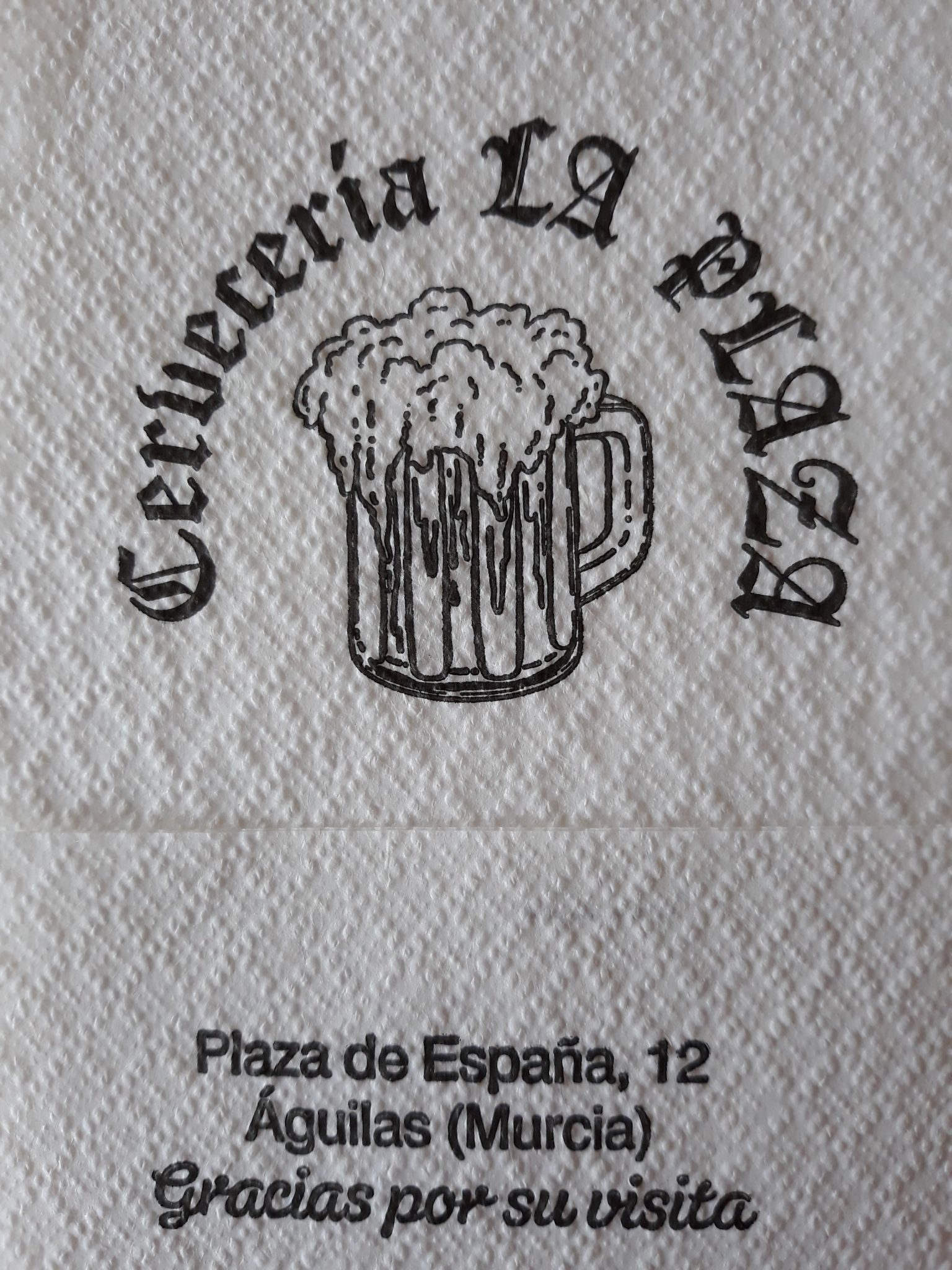 LA PLAZA (AGUILAS)