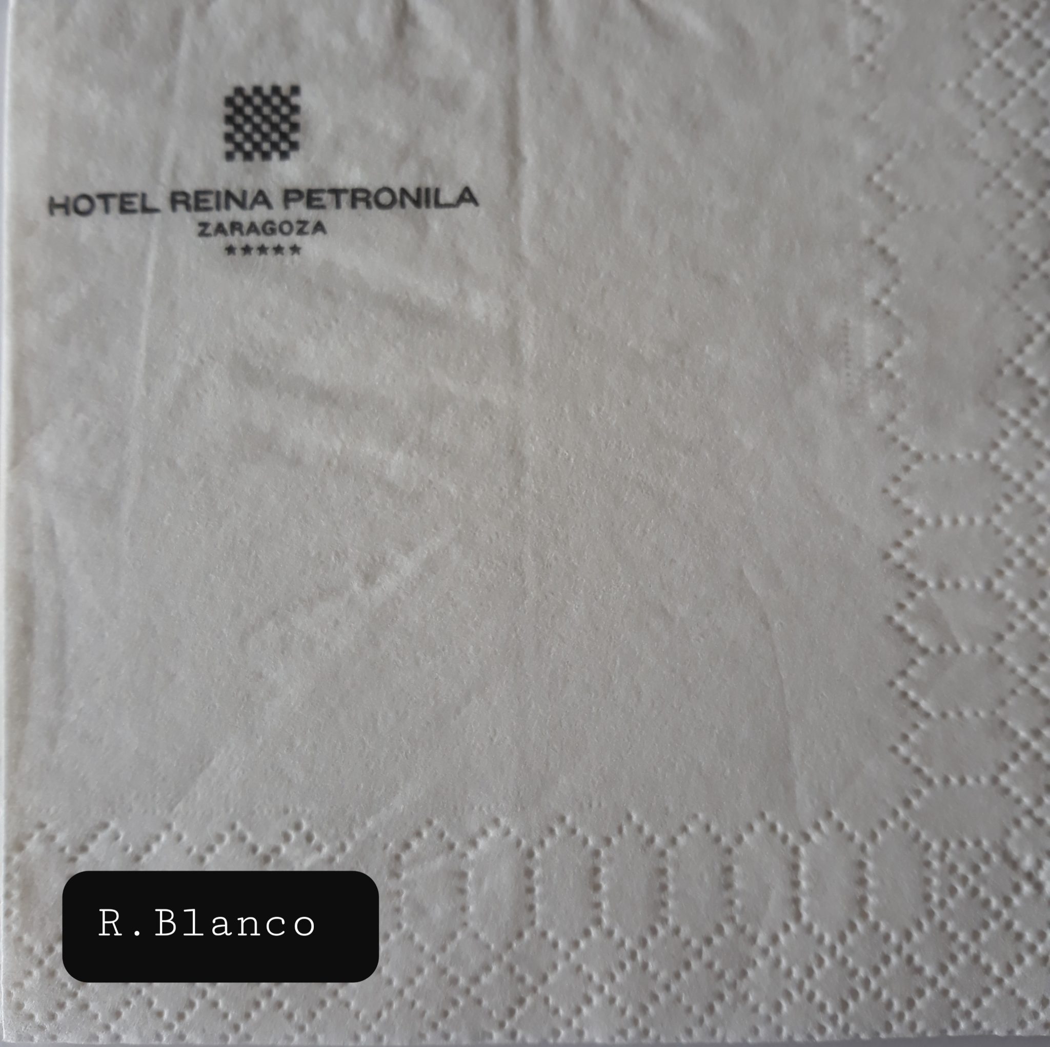 HOTEL REINA PETRONILA