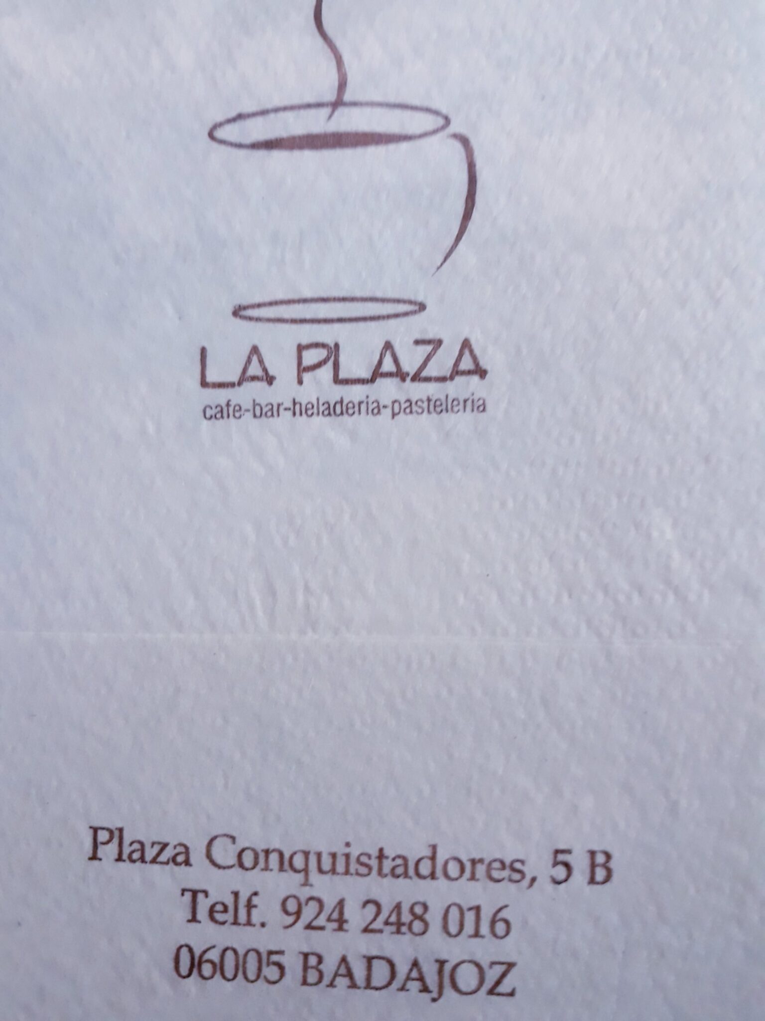 LA PLAZA