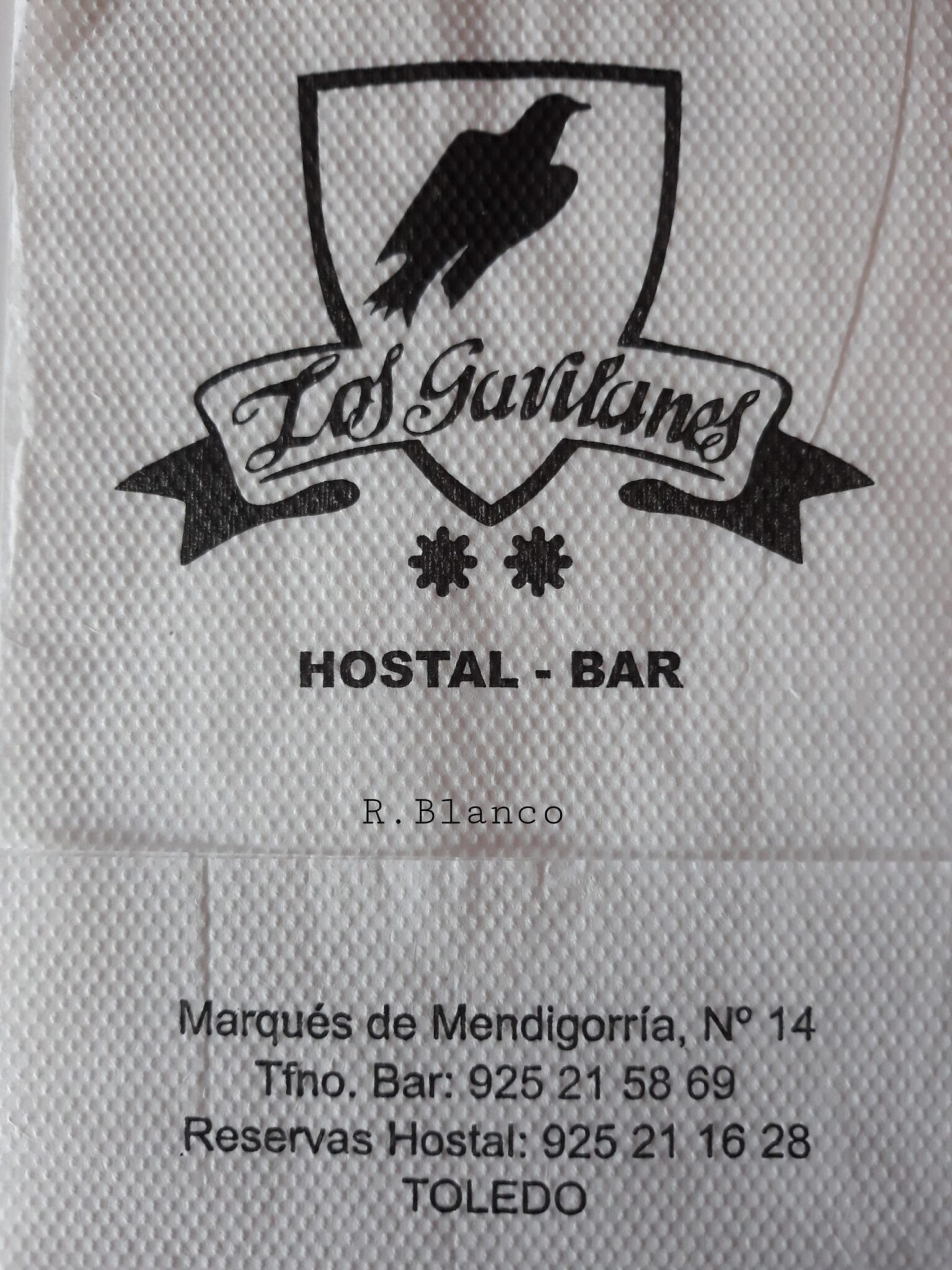 LOS GAVILANES