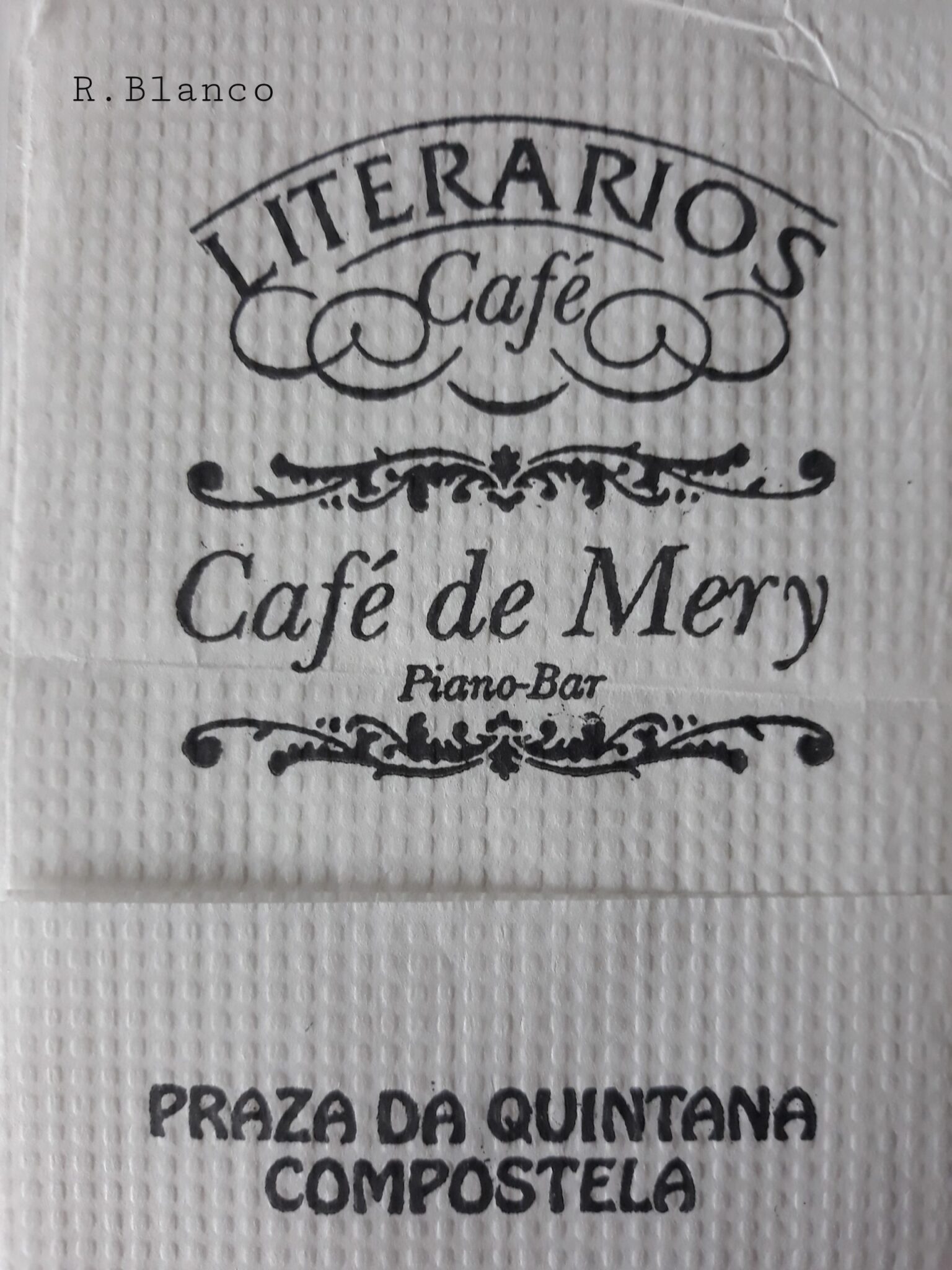 CAFE DE MERY