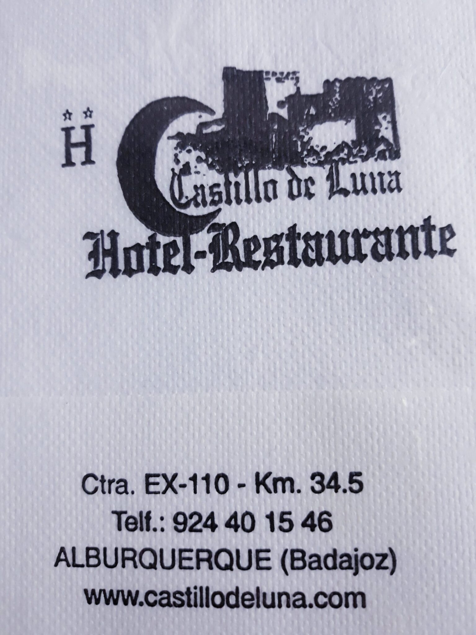 CASTILLO DE LUNA (ALBURQUERQUE)