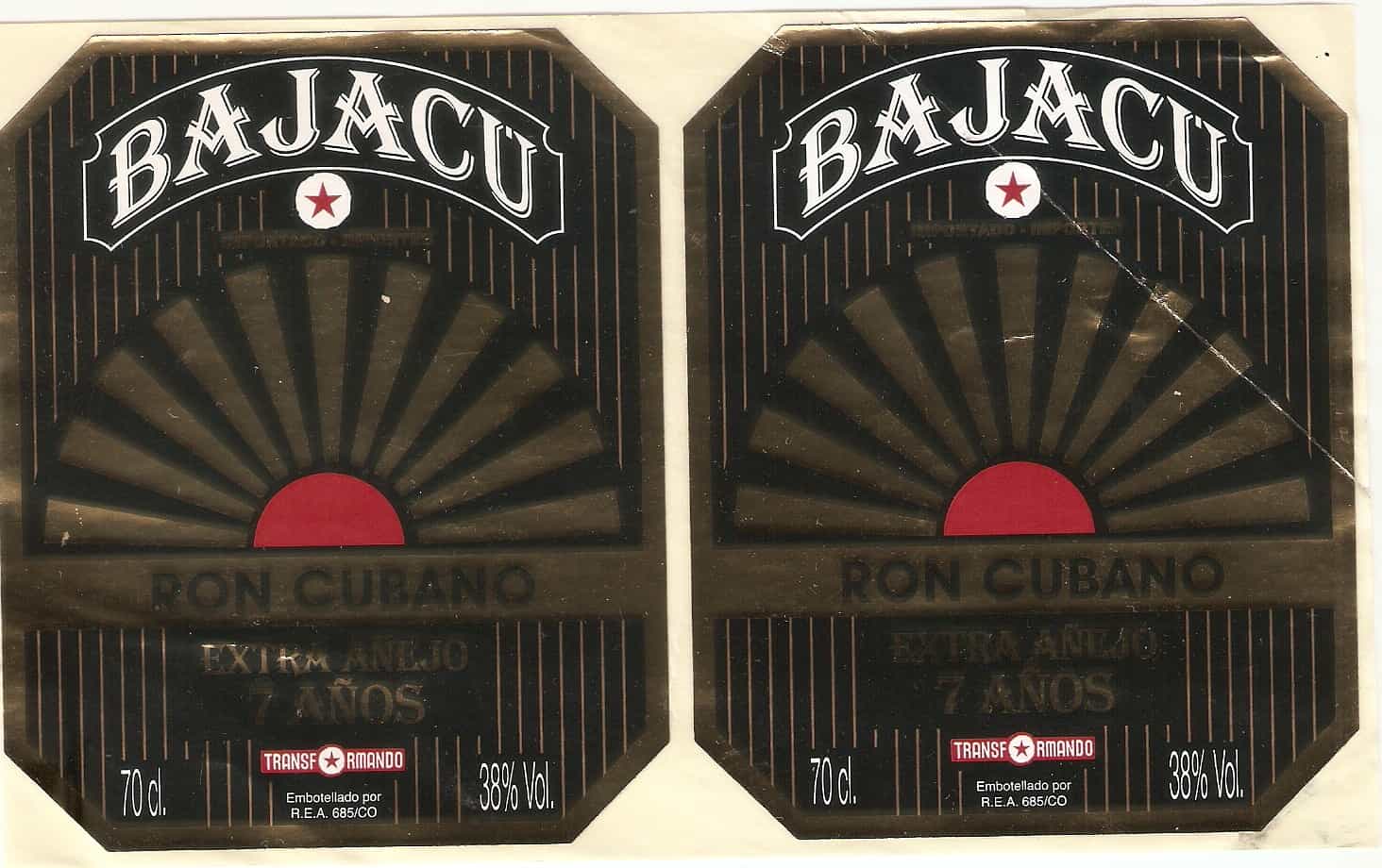 Etiqueta de ron cubano Bajacu